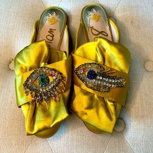 Amazing satin Sam Edelman Evil Eye mules